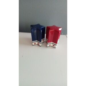 Star‎ Salt and Pepper Shakers Patriotic Red White Blue Kitchen Decor